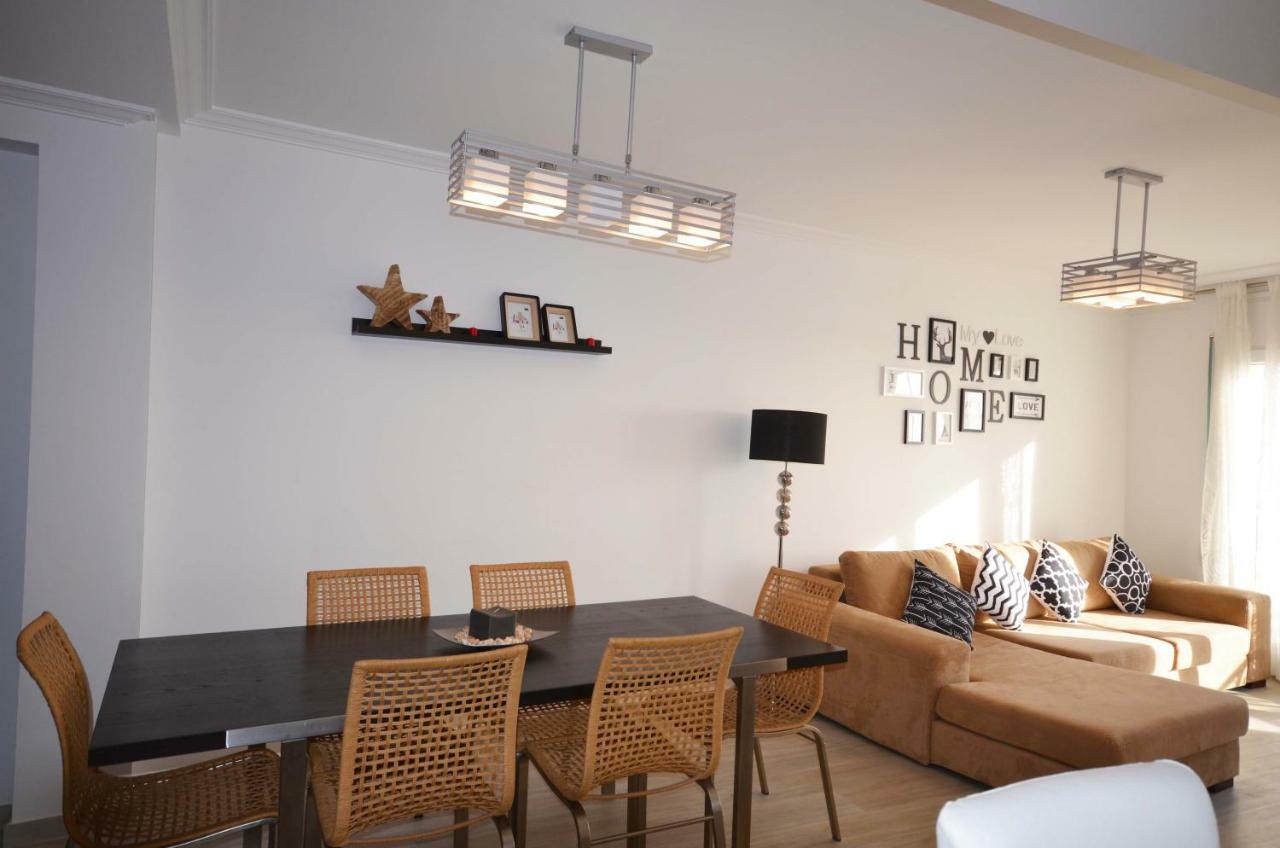 Apartamento La Torre Oceanside Cambrils Exterior foto
